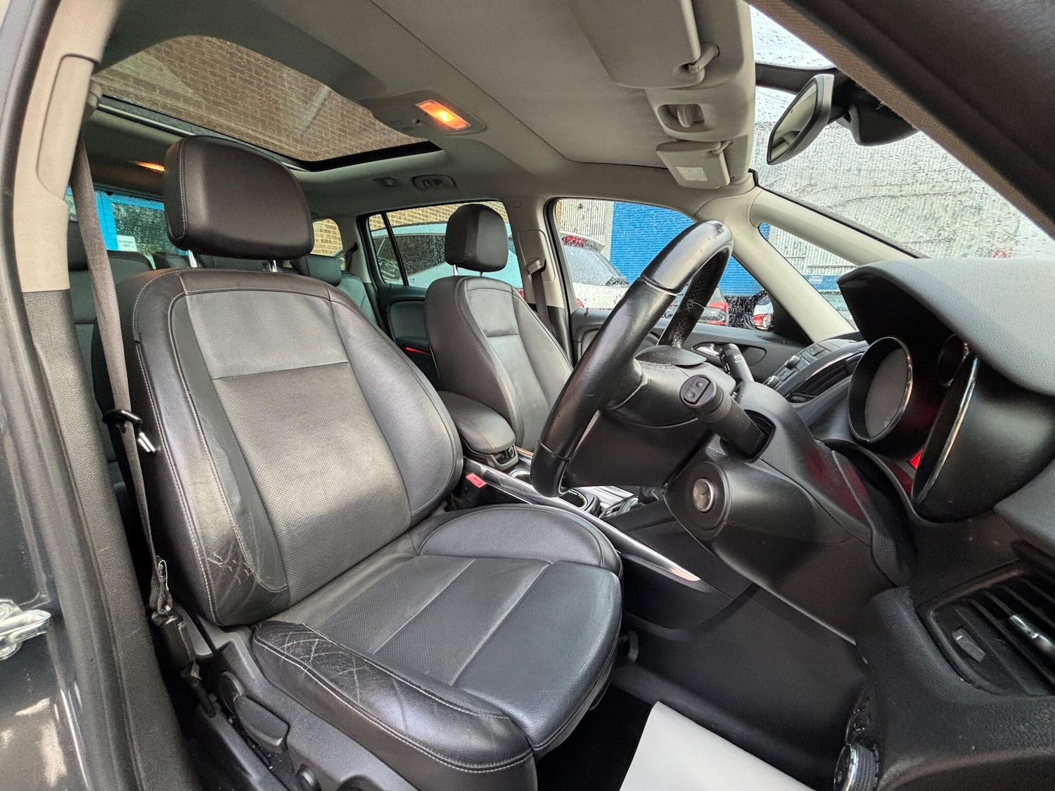 Used Vauxhall Zafira Tourer 2015 for sale - 76759506: Photo 9