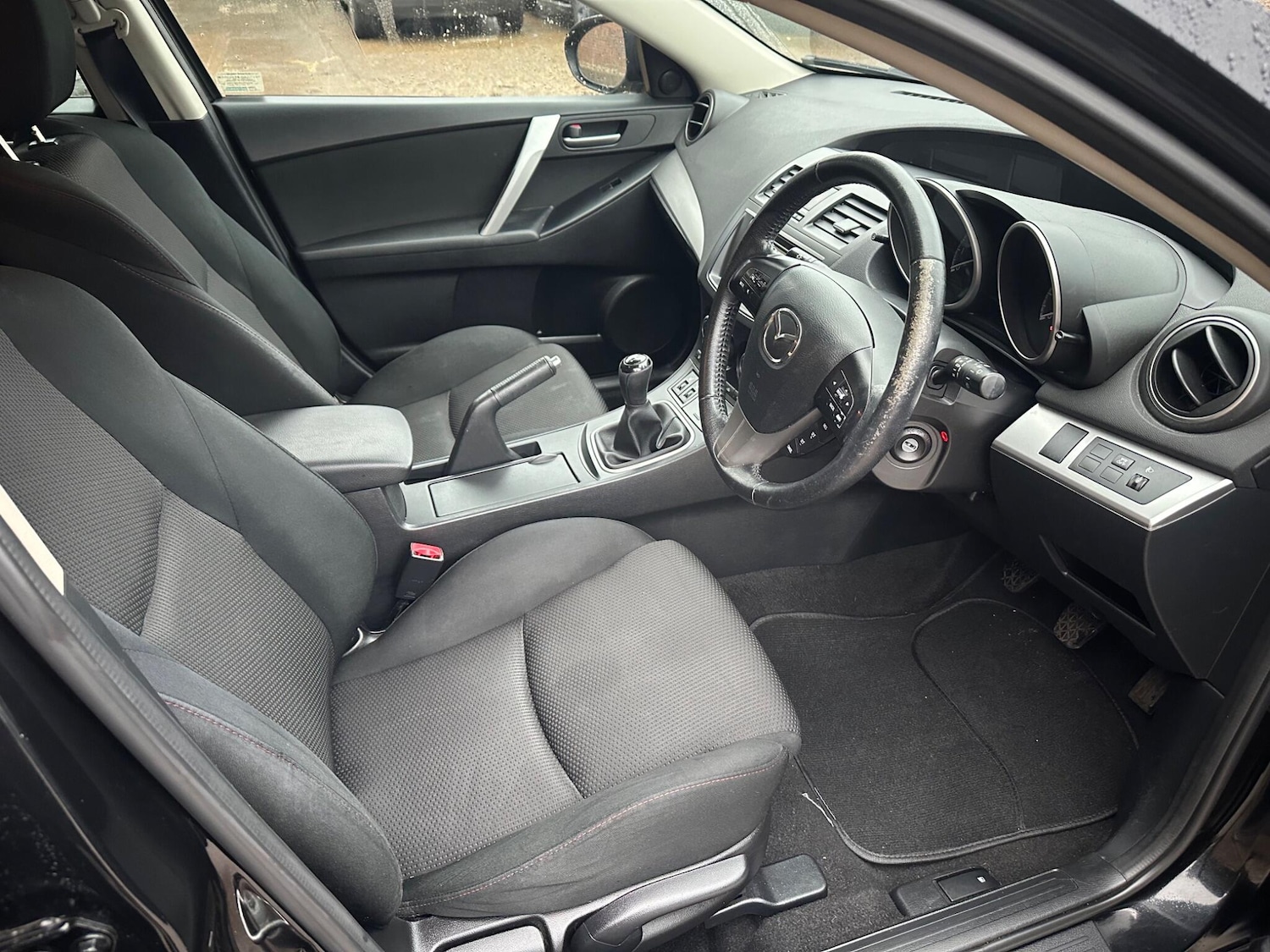 Used Mazda Mazda3 2013 for sale - 76592418: Photo 15