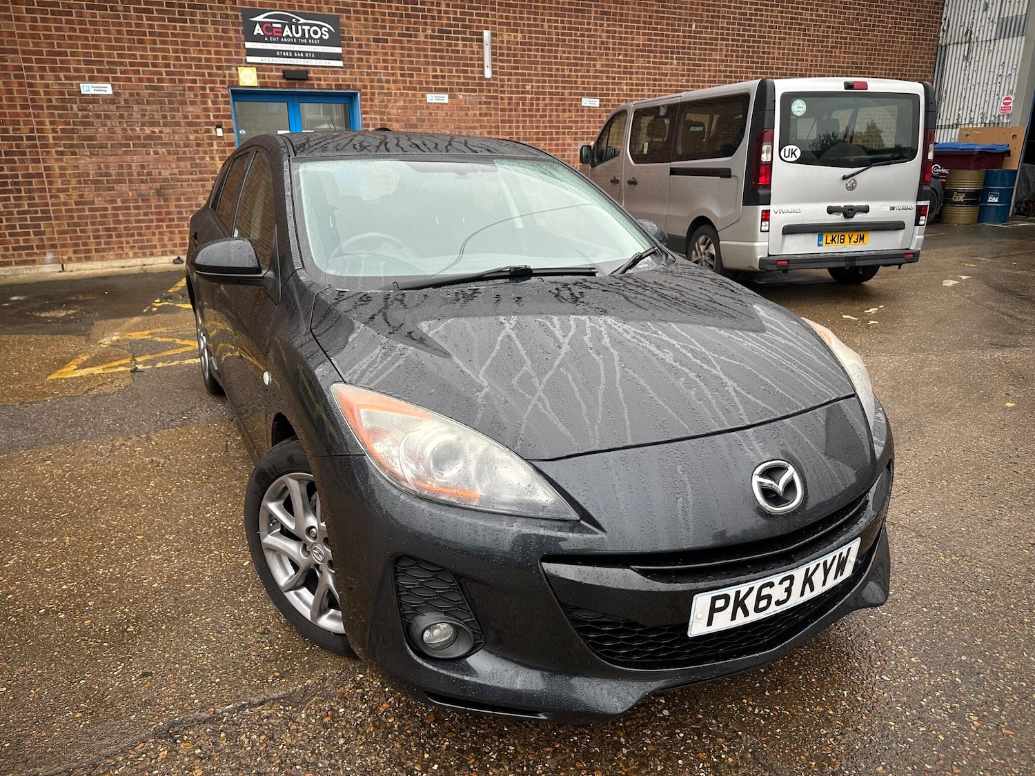 Used Mazda Mazda3 2013 for sale - 76592418: Photo 2
