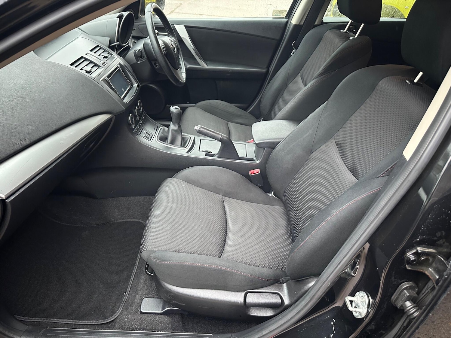 Used Mazda Mazda3 2013 for sale - 76592418: Photo 33