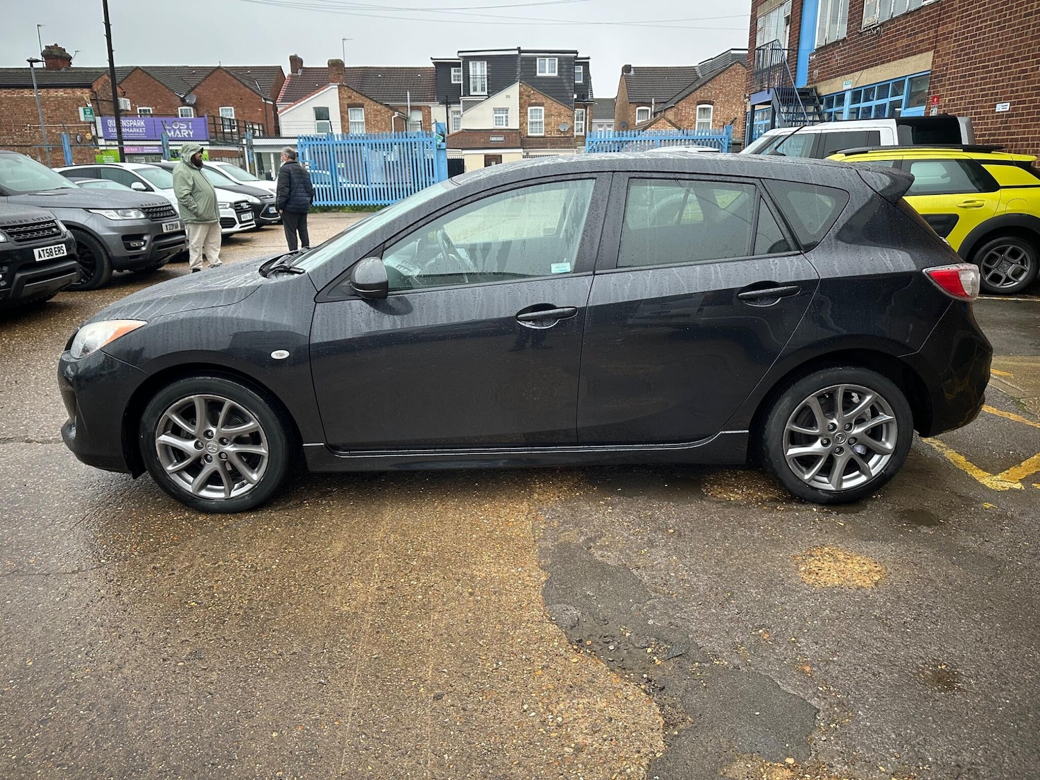 Used Mazda Mazda3 2013 for sale - 76592418: Photo 9