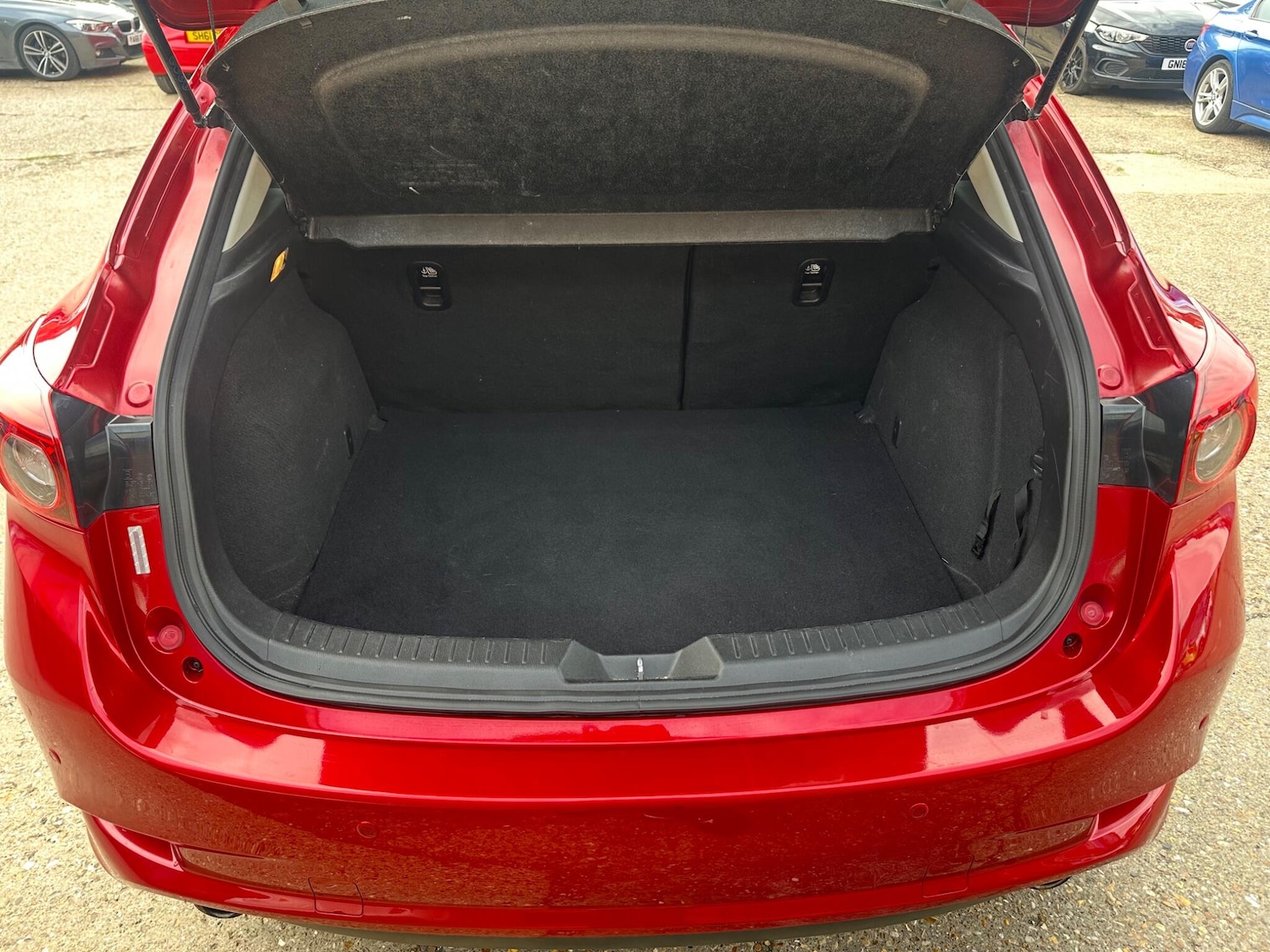 Used Mazda Mazda3 2017 for sale - 76020561: Photo 25