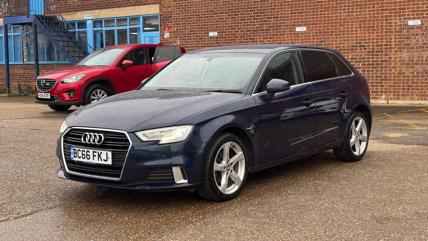 Used Audi A3 2017 for sale - 77898285: Photo 4