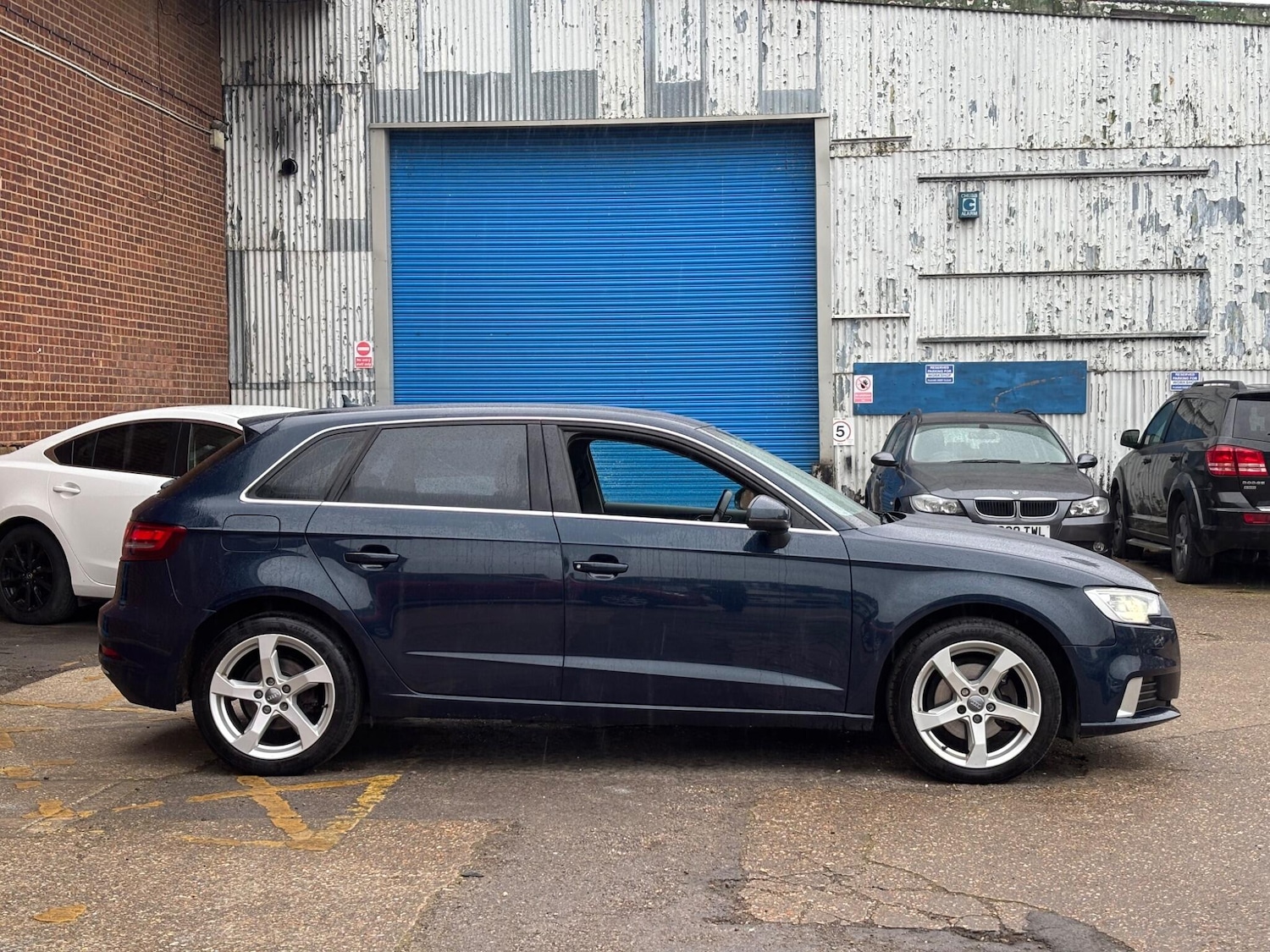 Used Audi A3 2017 for sale - 77898285: Photo 9