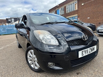 Used Toyota Yaris 2011 for sale - 78562018: Photo