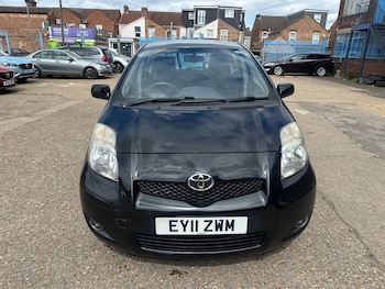 Used Toyota Yaris 2011 for sale - 78562018: Photo