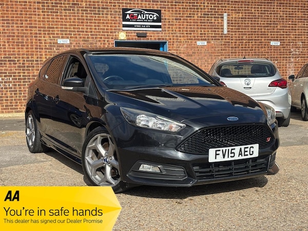 Used Ford Focus 2015 for sale - 75622697: Photo 1