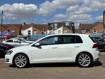 Used Volkswagen Golf 2015 for sale - 79634859: Photo