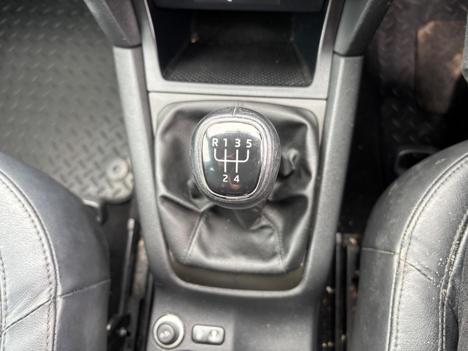 Used Skoda Yeti 2015 for sale - 78184340: Photo 14