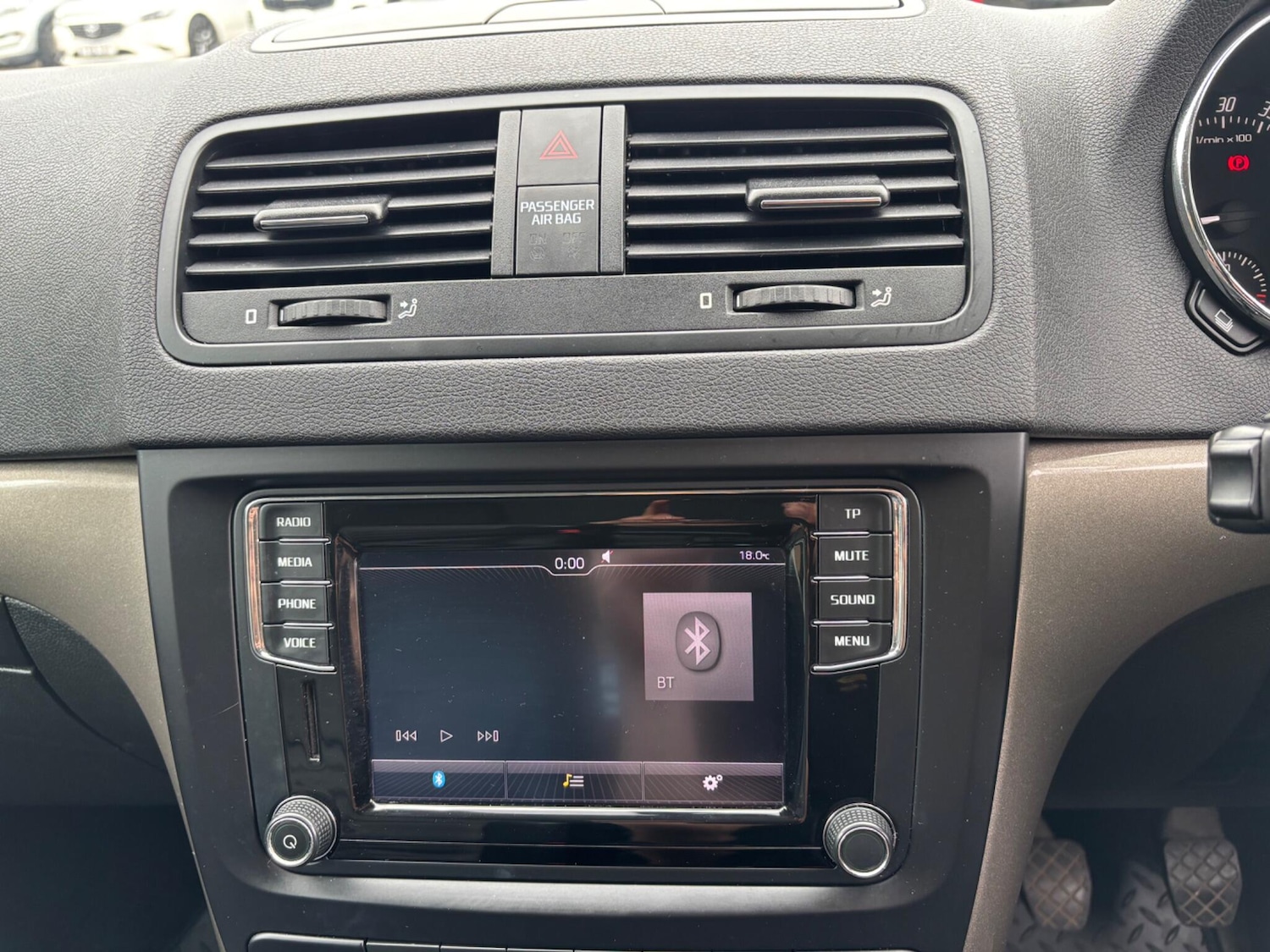 Used Skoda Yeti 2015 for sale - 78184340: Photo 18