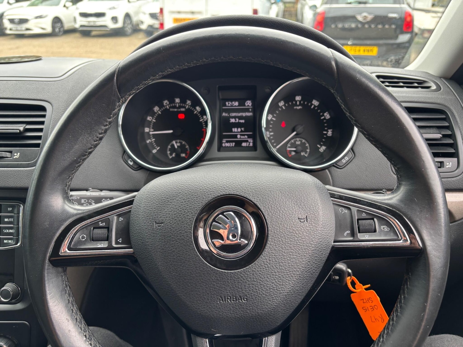 Used Skoda Yeti 2015 for sale - 78184340: Photo 21