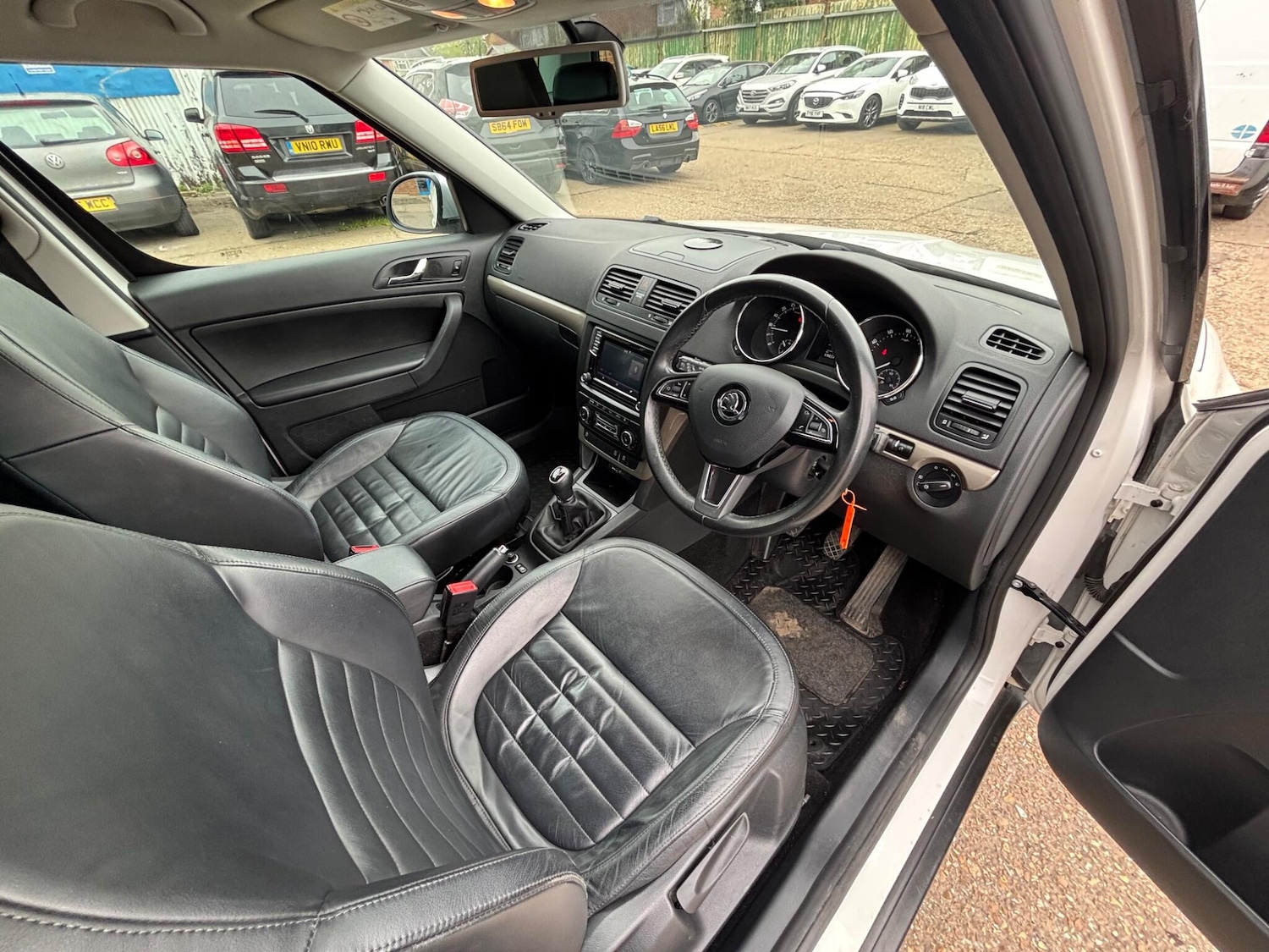 Used Skoda Yeti 2015 for sale - 78184340: Photo 28