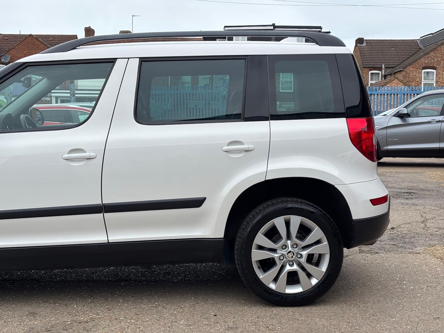 Used Skoda Yeti 2015 for sale - 78184340: Photo 8