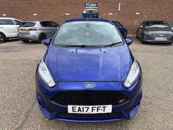 Used Ford Fiesta 2017 for sale - 79279847: Photo