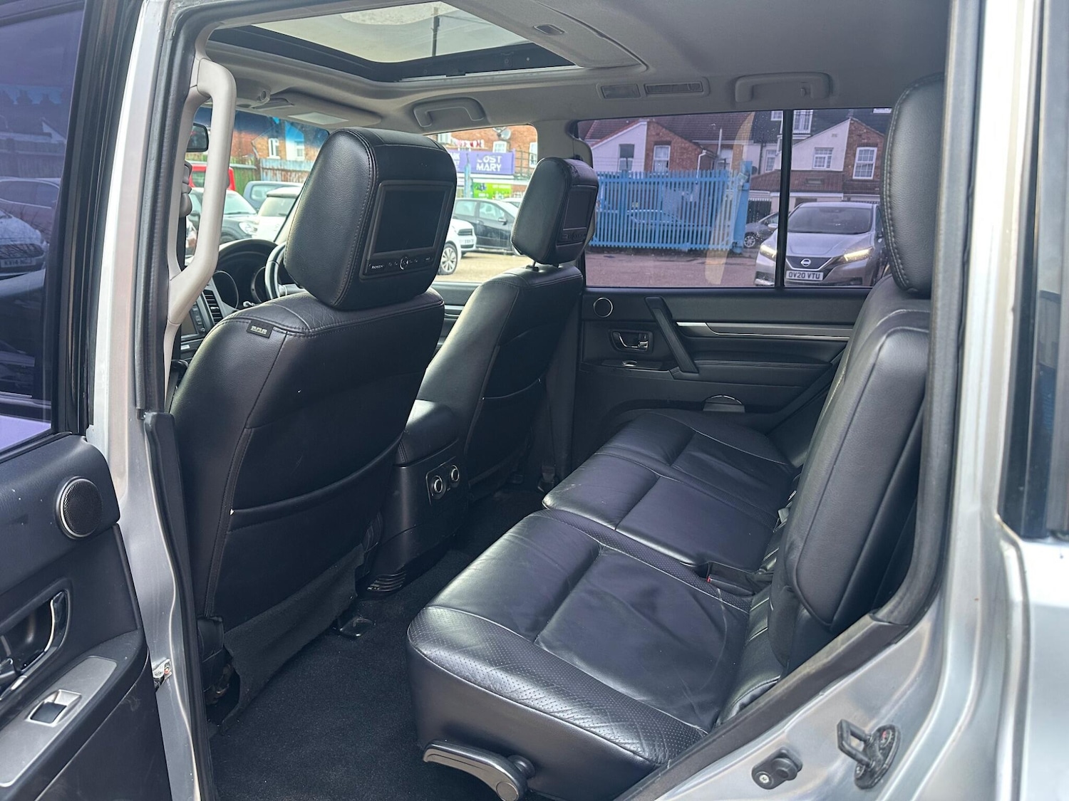 Used Mitsubishi Shogun 2011 for sale - 77559769: Photo 12