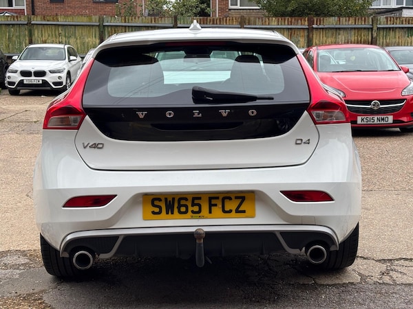 Used Volvo V40 2015 for sale - 76189065: Photo 4