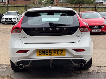 Used Volvo V40 2015 for sale - 76189065: Photo 4