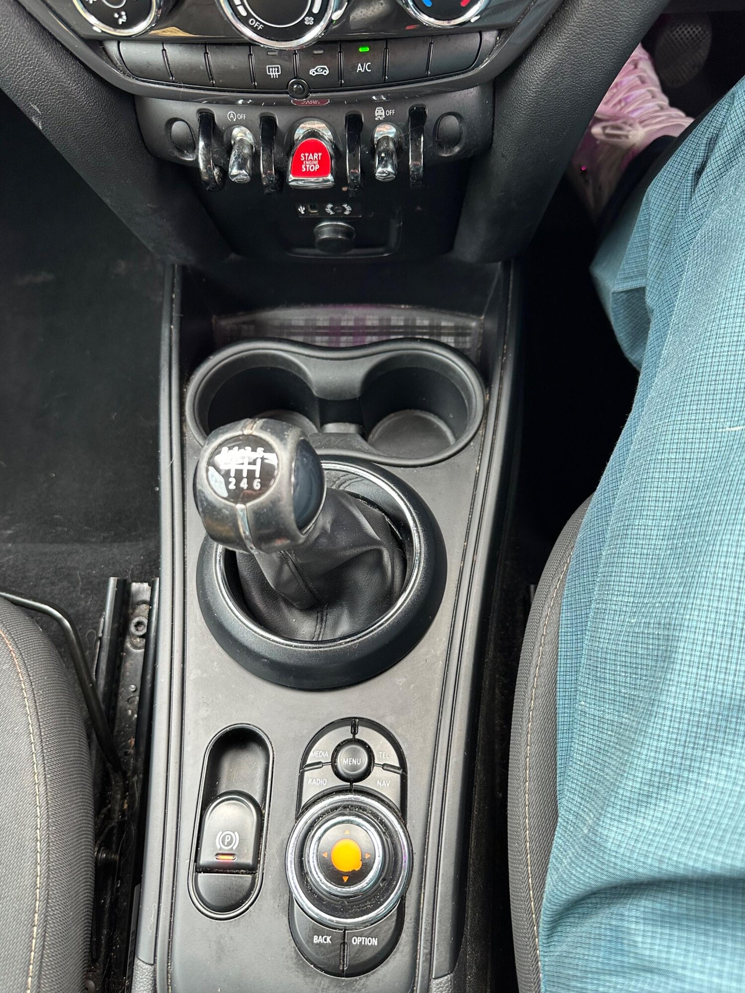 Vehicle 29