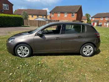 Used Peugeot 308 2015 for sale - 74632533: Photo