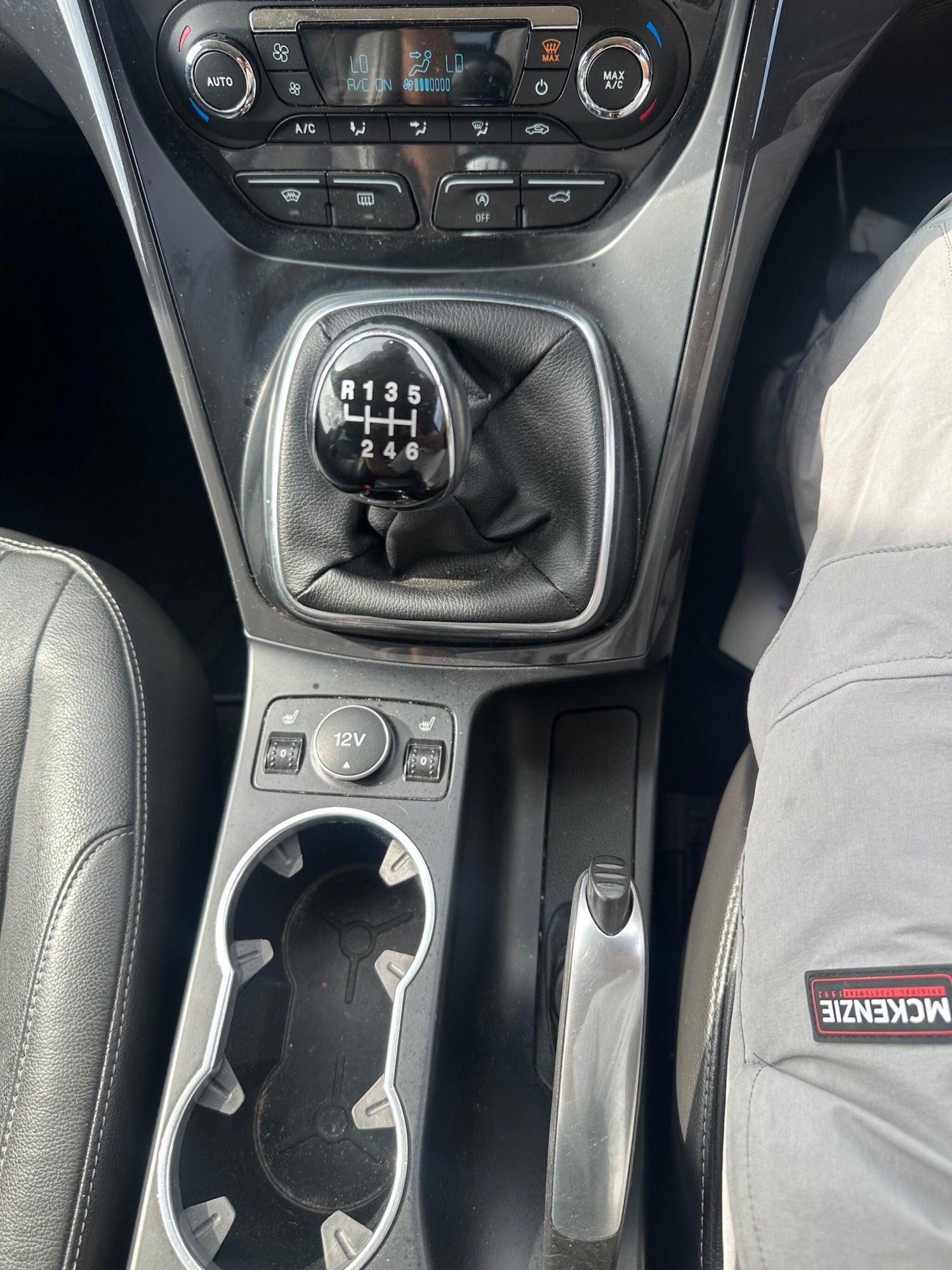 Used Ford Kuga 2016 for sale - 77191077: Photo 37