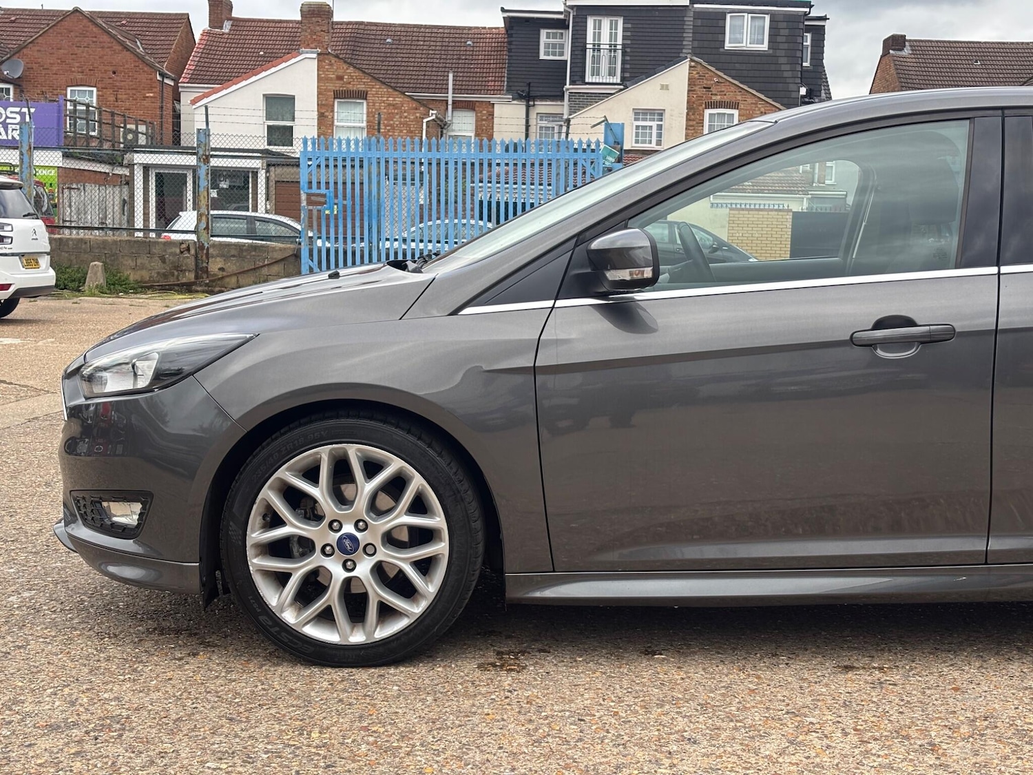 Used Ford Focus 2015 for sale - 76226724: Photo 9