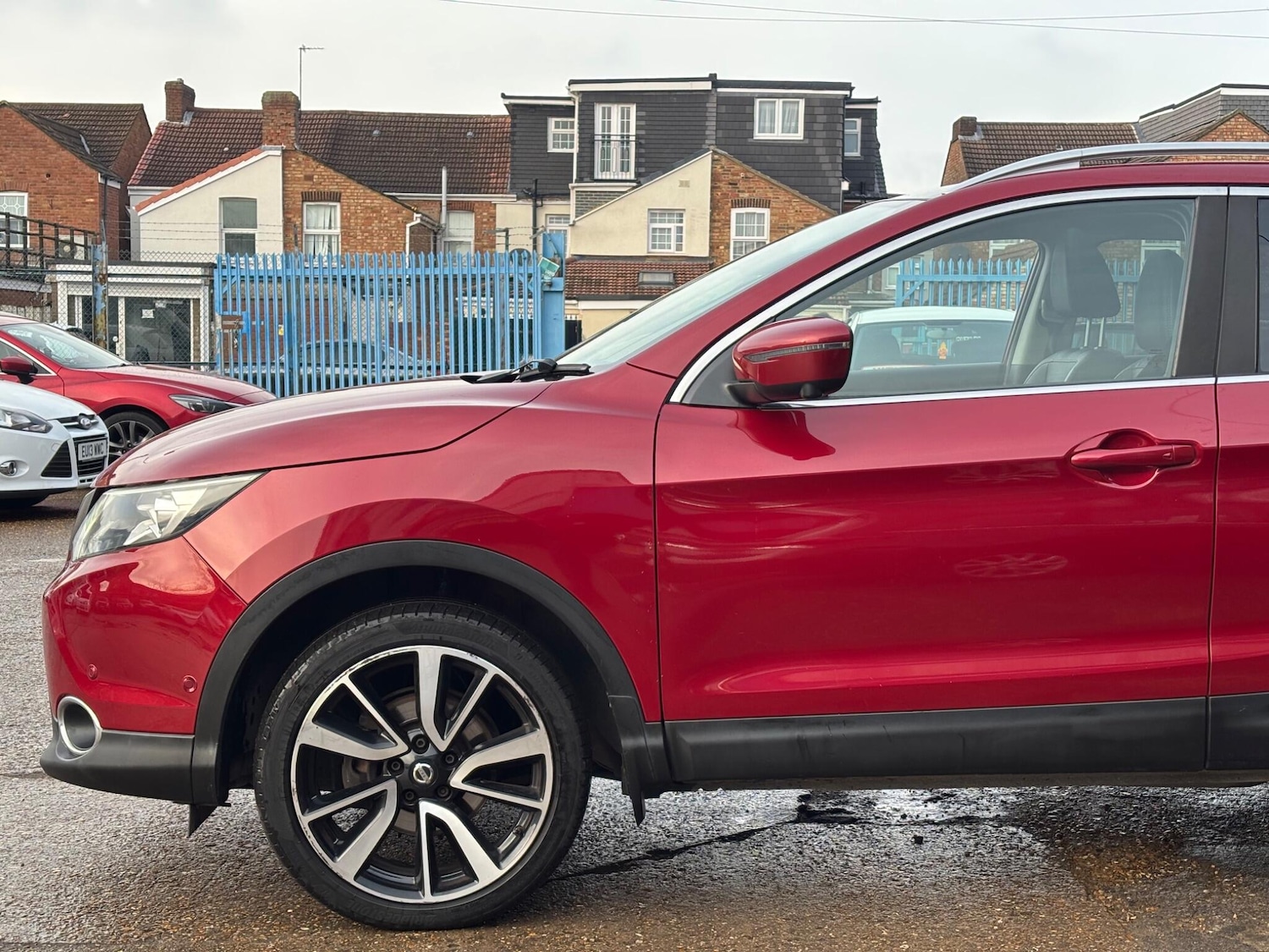 Used Nissan Qashqai 2015 for sale - 77029474: Photo 5