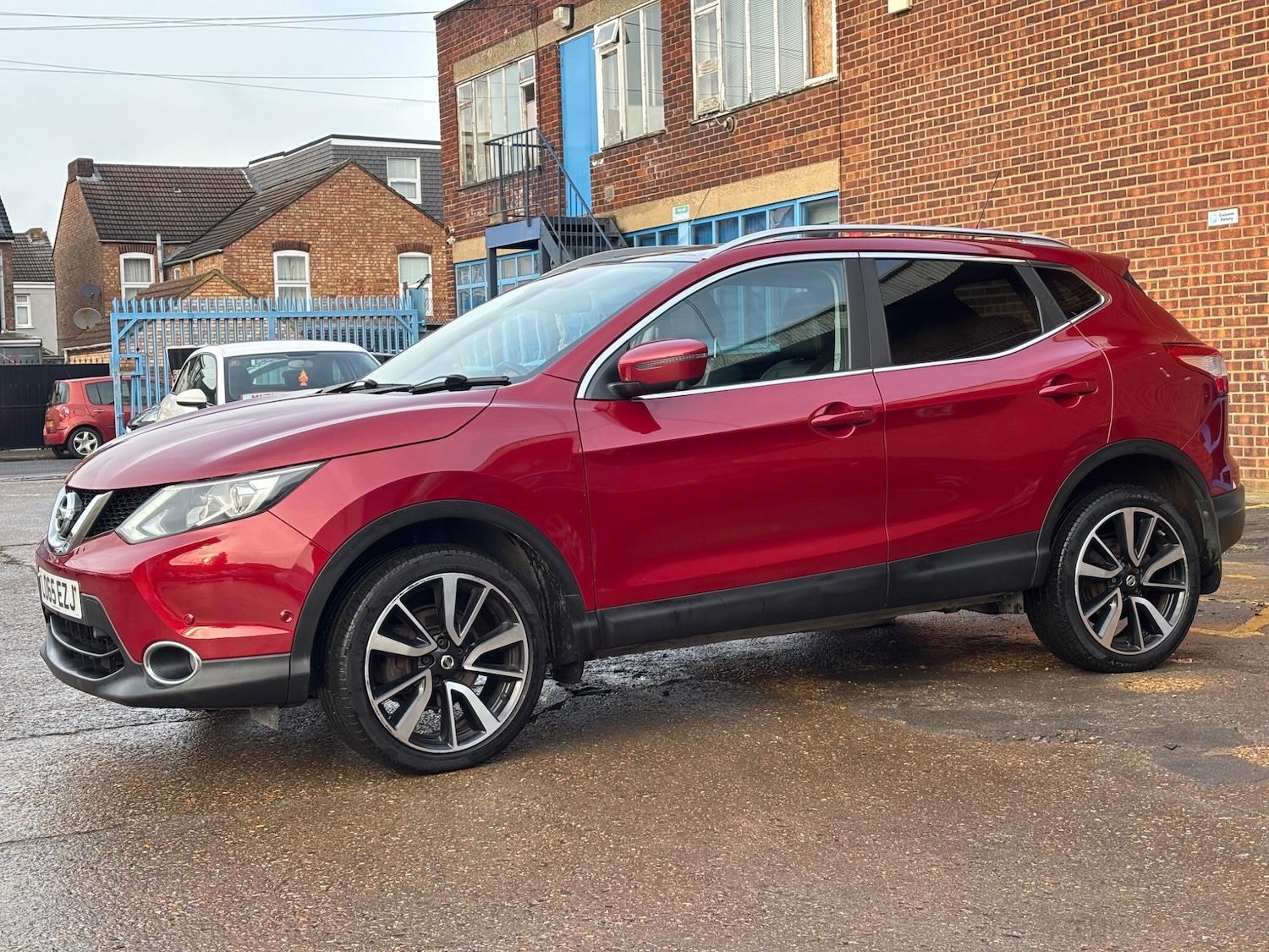 Used Nissan Qashqai 2015 for sale - 77029474: Photo 6