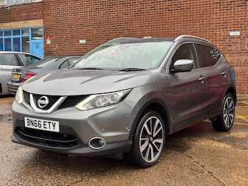 Used Nissan Qashqai 2016 for sale - 76823702: Photo