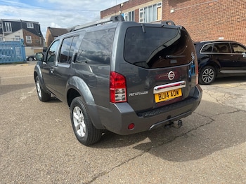 Used Nissan Pathfinder 2014 for sale - 78622958: Photo