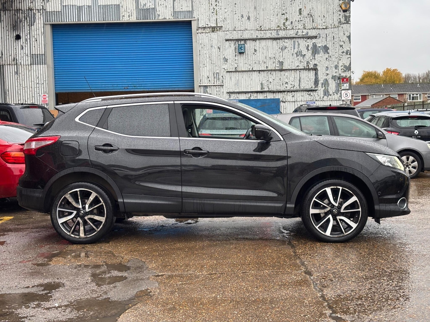 Used Nissan Qashqai 2015 for sale - 76801457: Photo 7