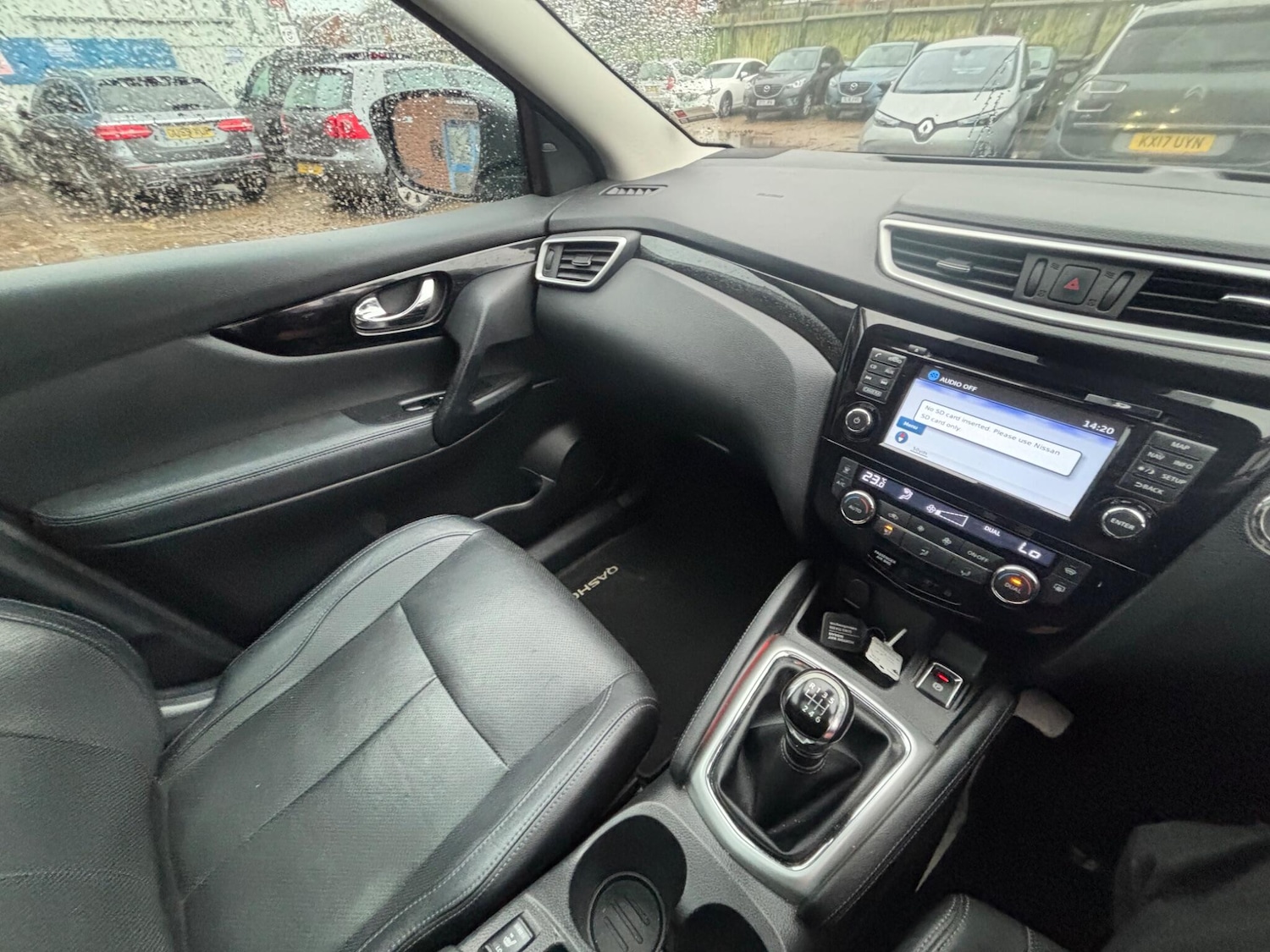 Used Nissan Qashqai 2015 for sale - 76801457: Photo 9