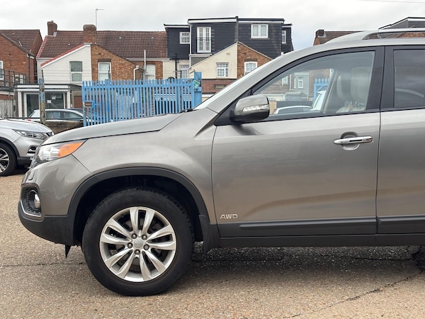 Used Kia Sorento 2011 for sale - 75990529: Photo 9