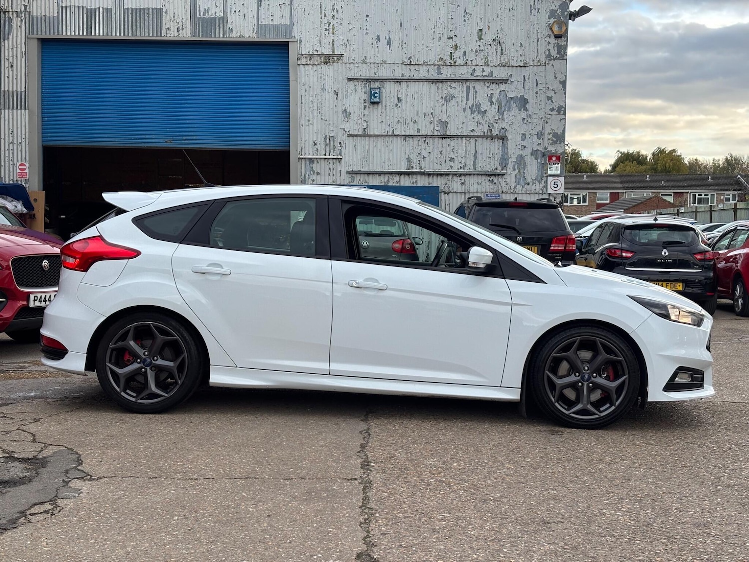 Used Ford Focus 2015 for sale - 76440763: Photo 11