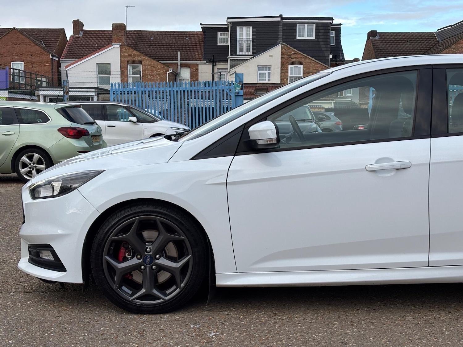 Used Ford Focus 2015 for sale - 76440763: Photo 8