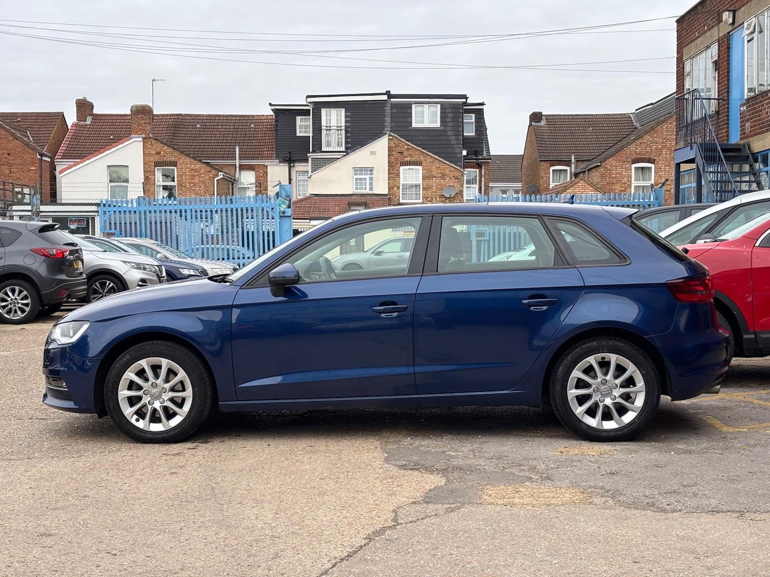Used Audi A3 2015 for sale - 76314696: Photo 4