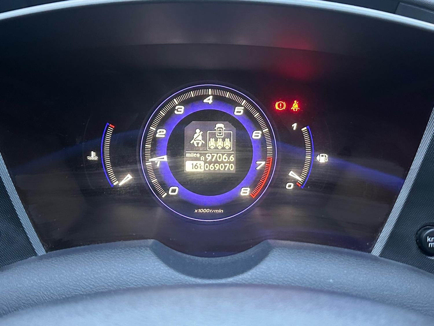 Used Honda Civic 2011 for sale - 76562208: Photo 29