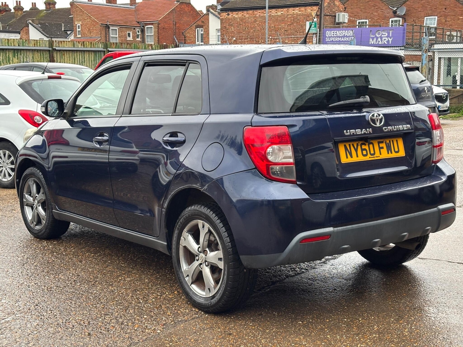 Used Toyota Urbancruiser 2010 for sale - 76765458: Photo 8