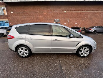 Used Ford S-Max 2013 for sale - 77396475: Photo