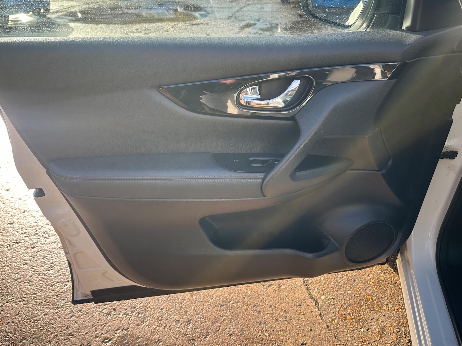 Used Nissan Qashqai 2017 for sale - 77637910: Photo 24