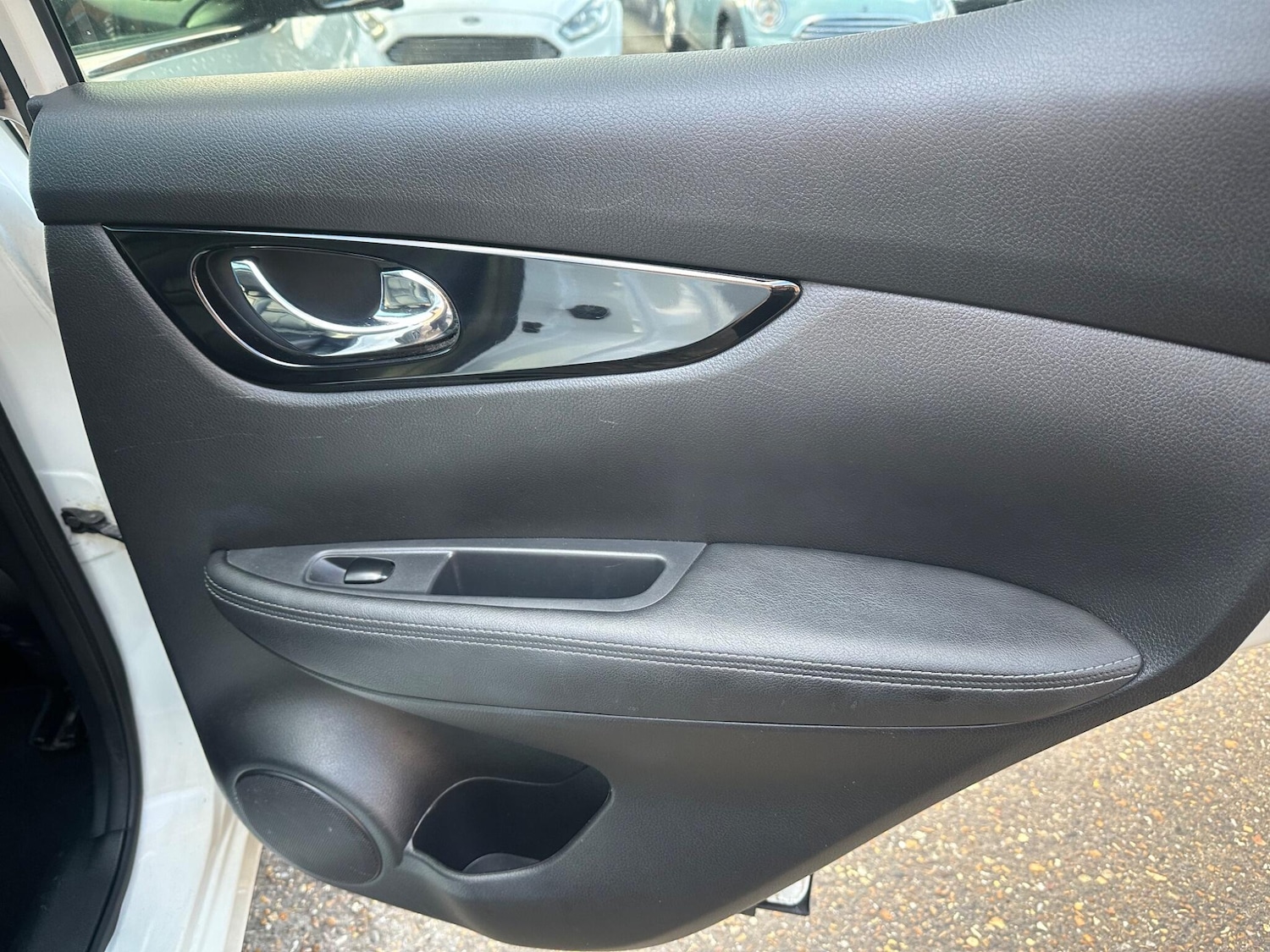 Used Nissan Qashqai 2017 for sale - 77637910: Photo 27