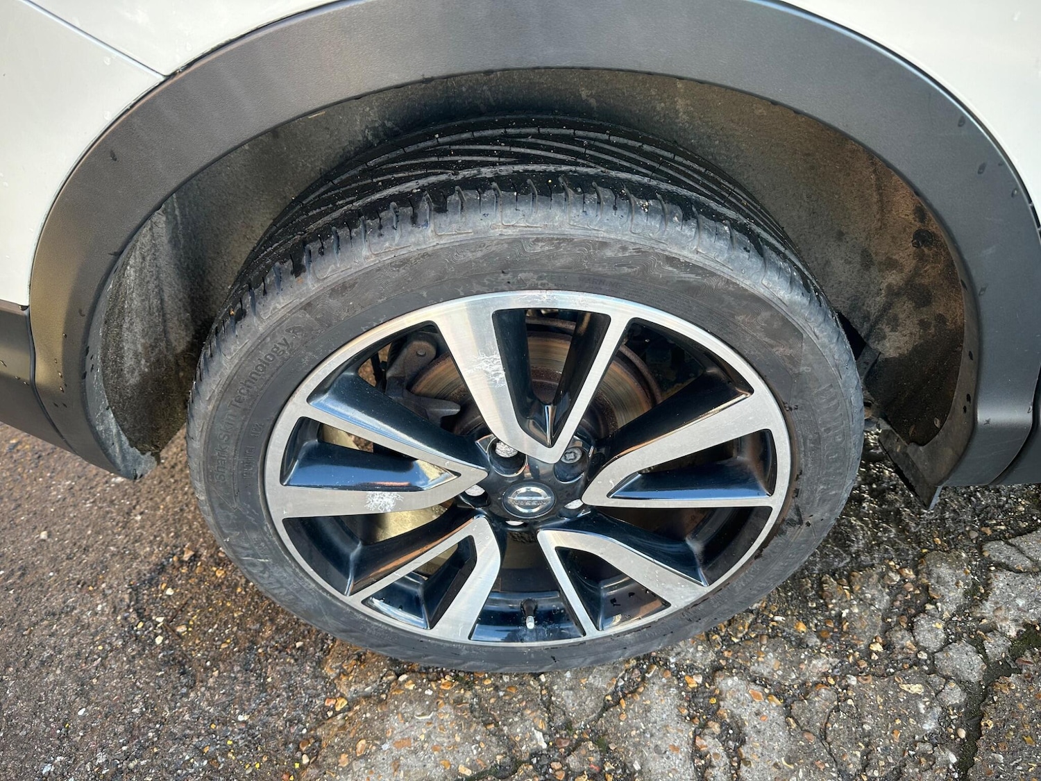 Used Nissan Qashqai 2017 for sale - 77637910: Photo 29