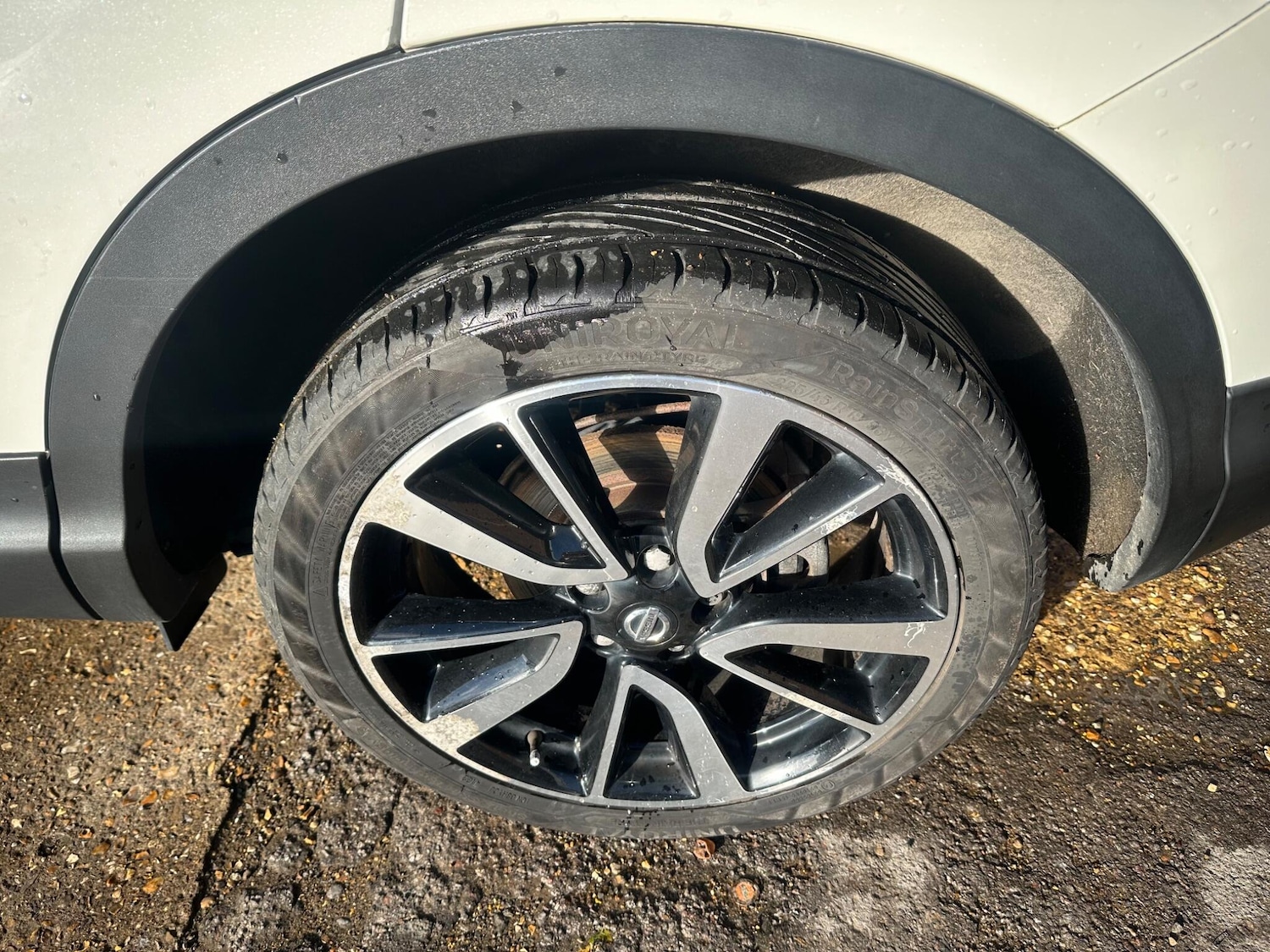 Used Nissan Qashqai 2017 for sale - 77637910: Photo 32