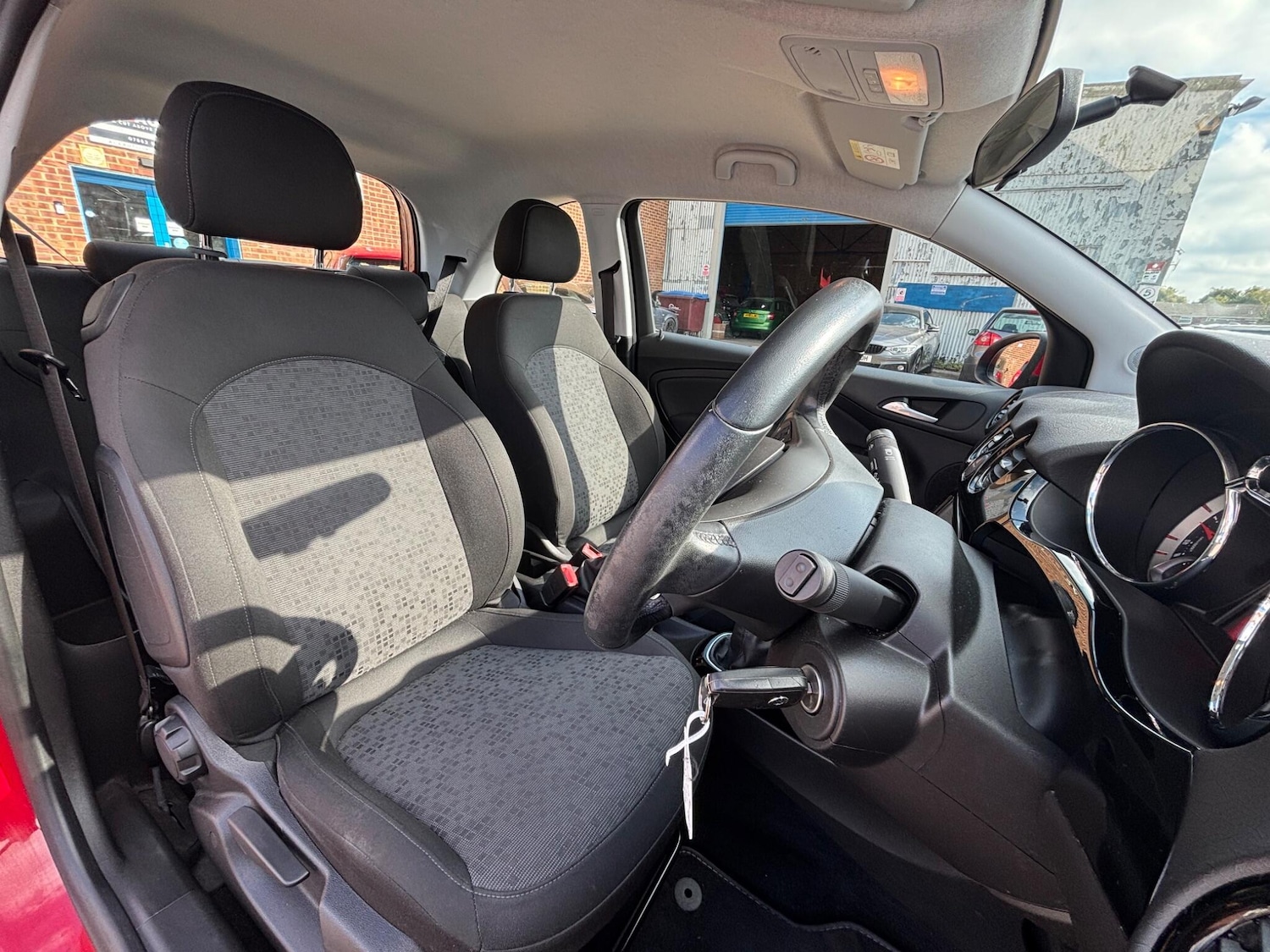 Used Vauxhall ADAM 2015 for sale - 77028953: Photo 5