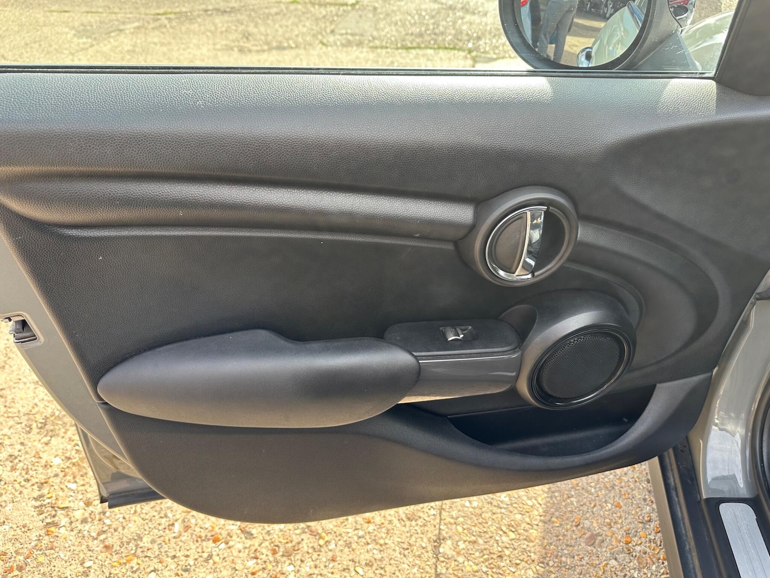 Used MINI Hatch 2017 for sale - 76562520: Photo 19