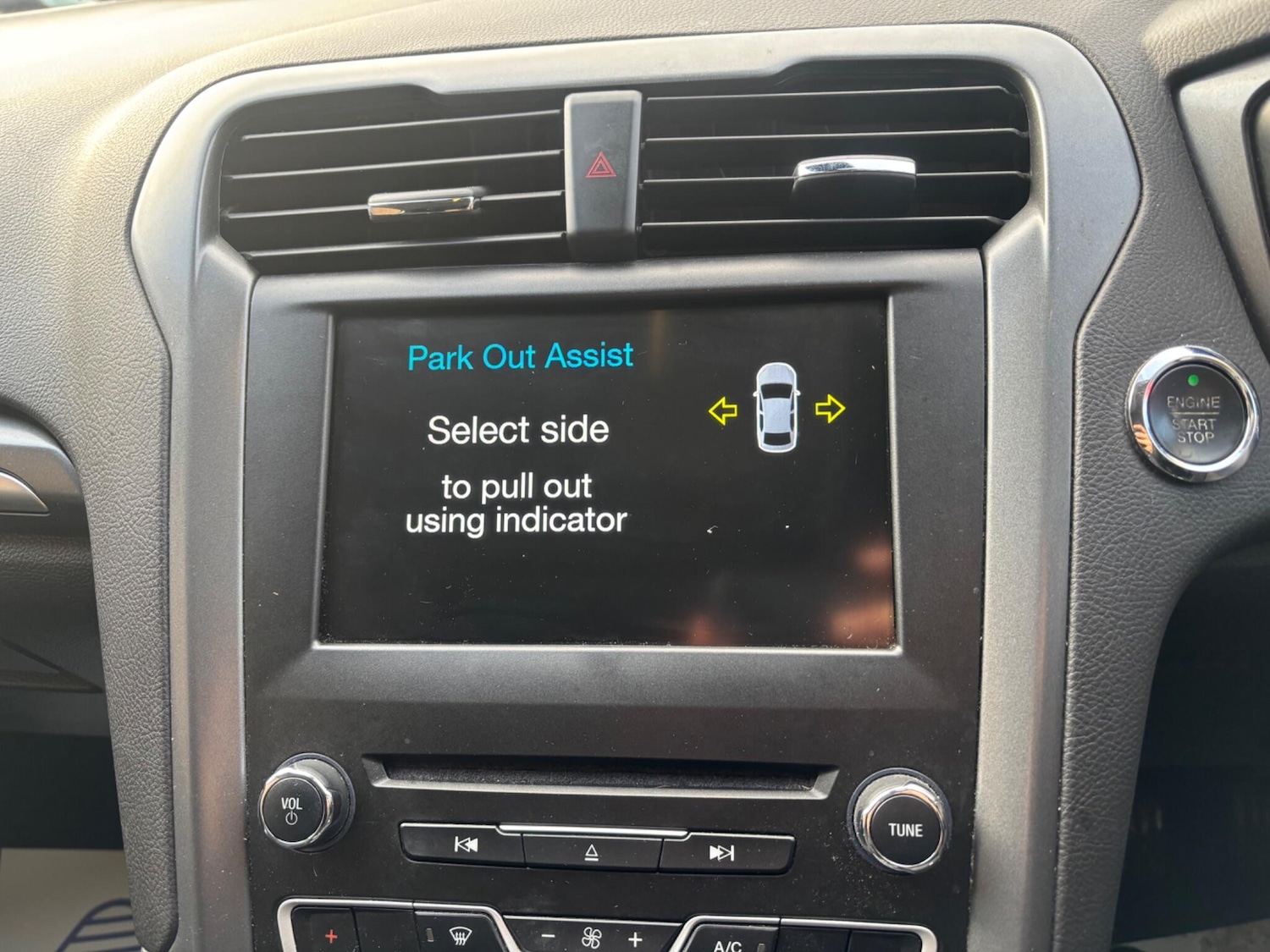 Used Ford Mondeo 2016 for sale - 77162722: Photo 30