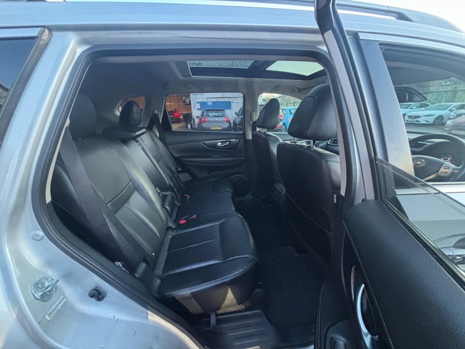 Used Nissan X-Trail 2015 for sale - 77015799: Photo 14