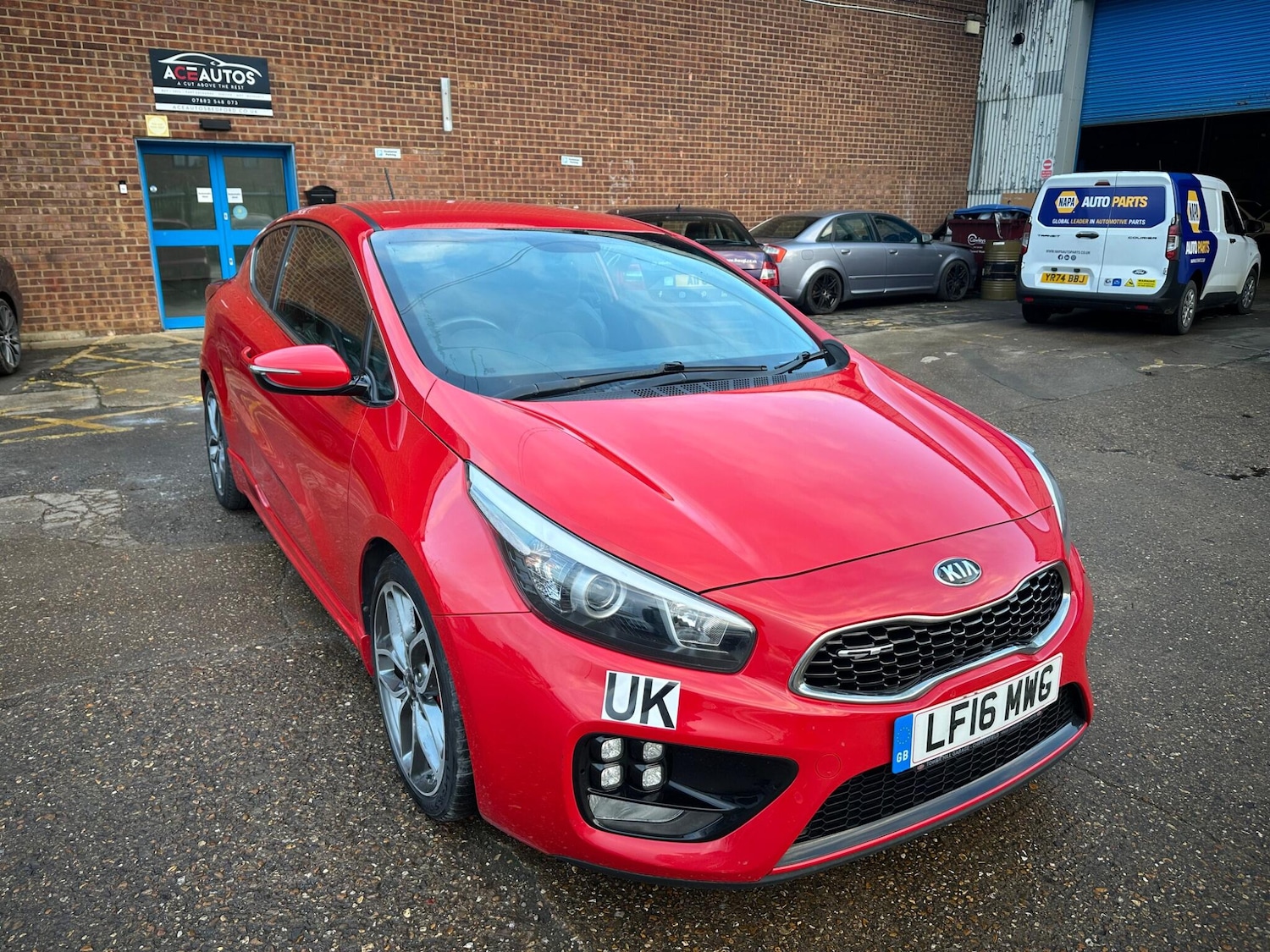 Used Kia Pro Ceed 2016 for sale - 76689362: Photo 6