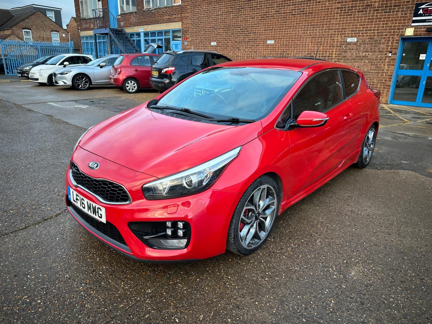 Used Kia Pro Ceed 2016 for sale - 76689362: Photo 8