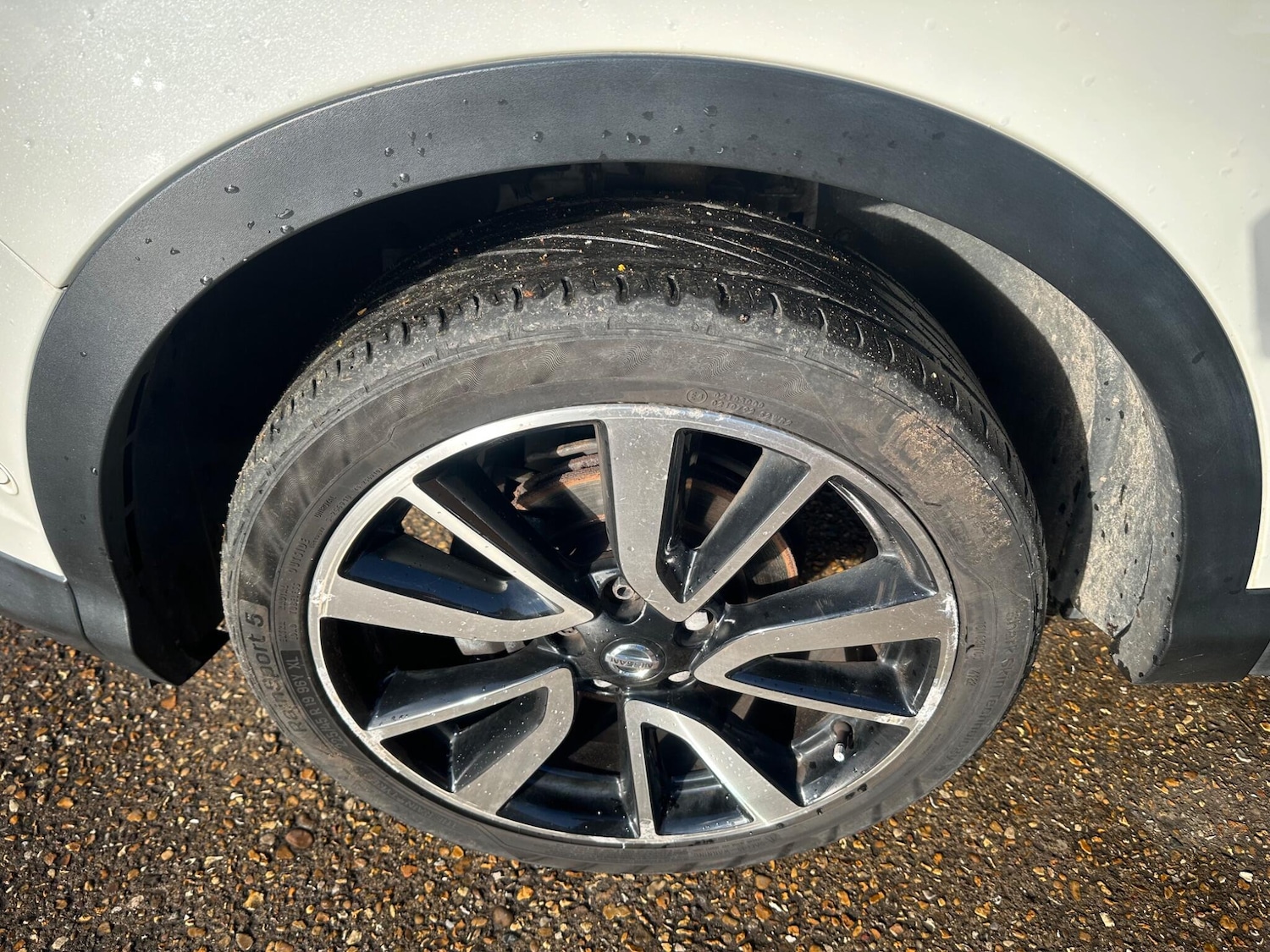 Used Nissan Qashqai 2017 for sale - 76634272: Photo 31