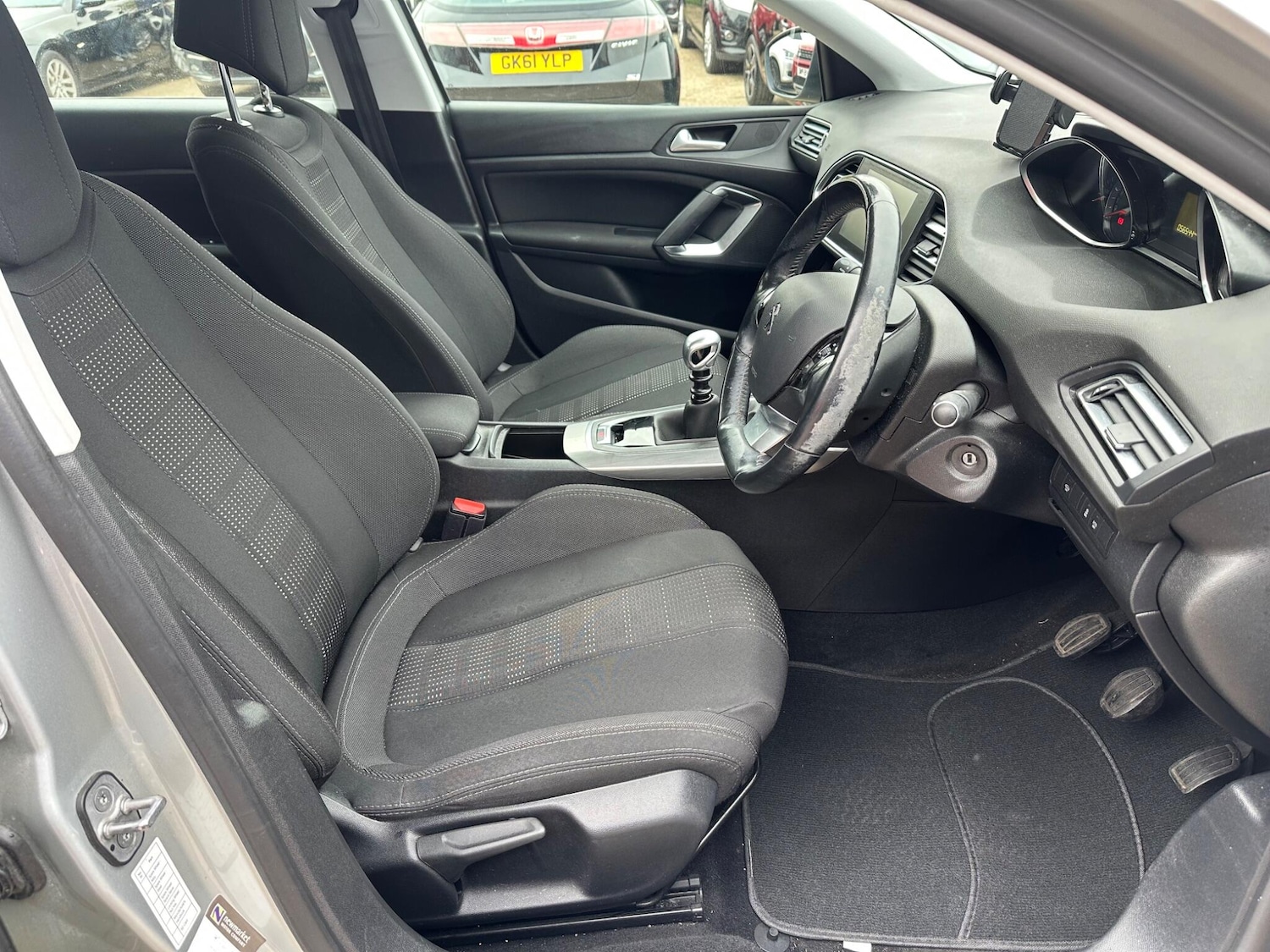 Used Peugeot 308 2017 for sale - 76314695: Photo 19